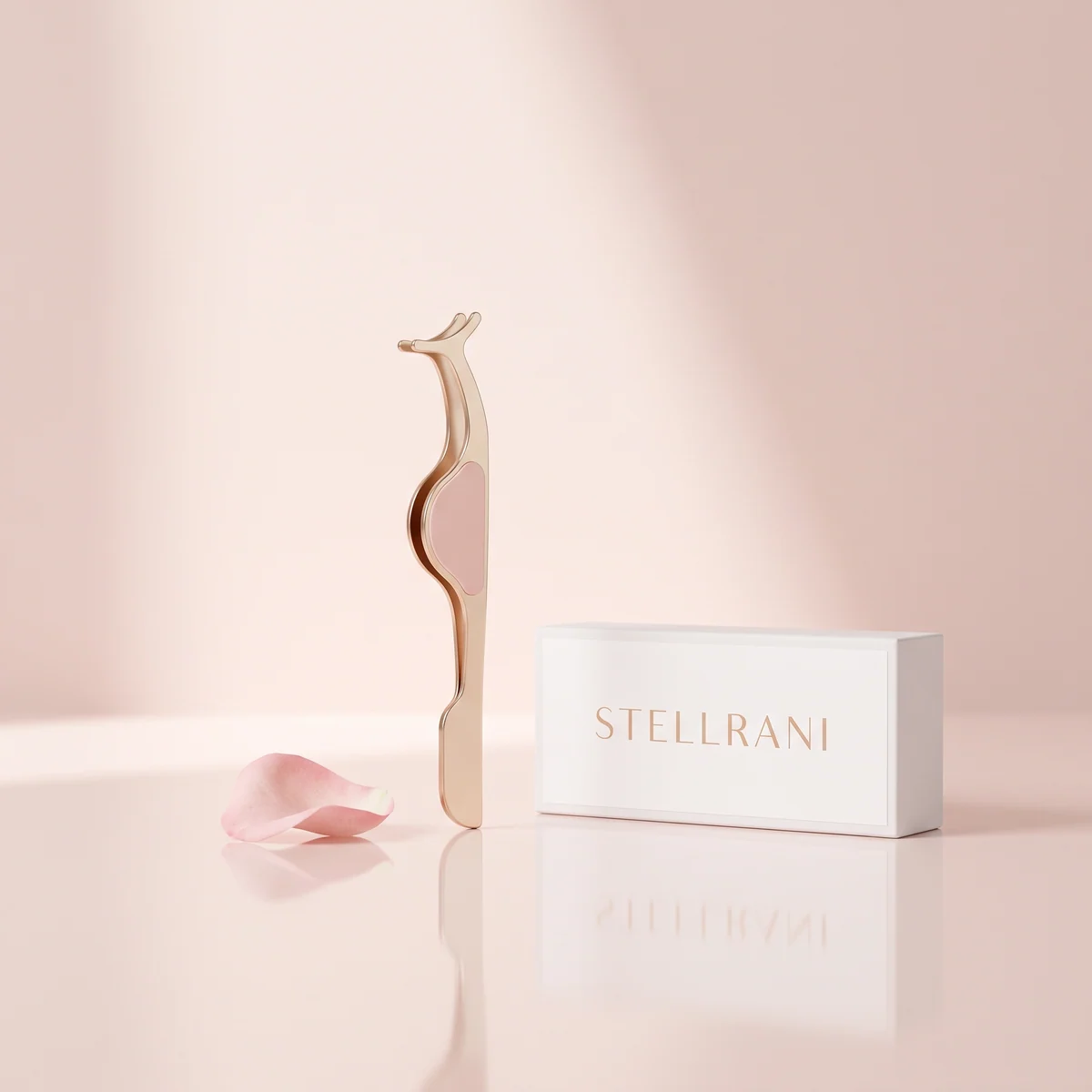 Stellrani Deluxe Eyelash Applicator