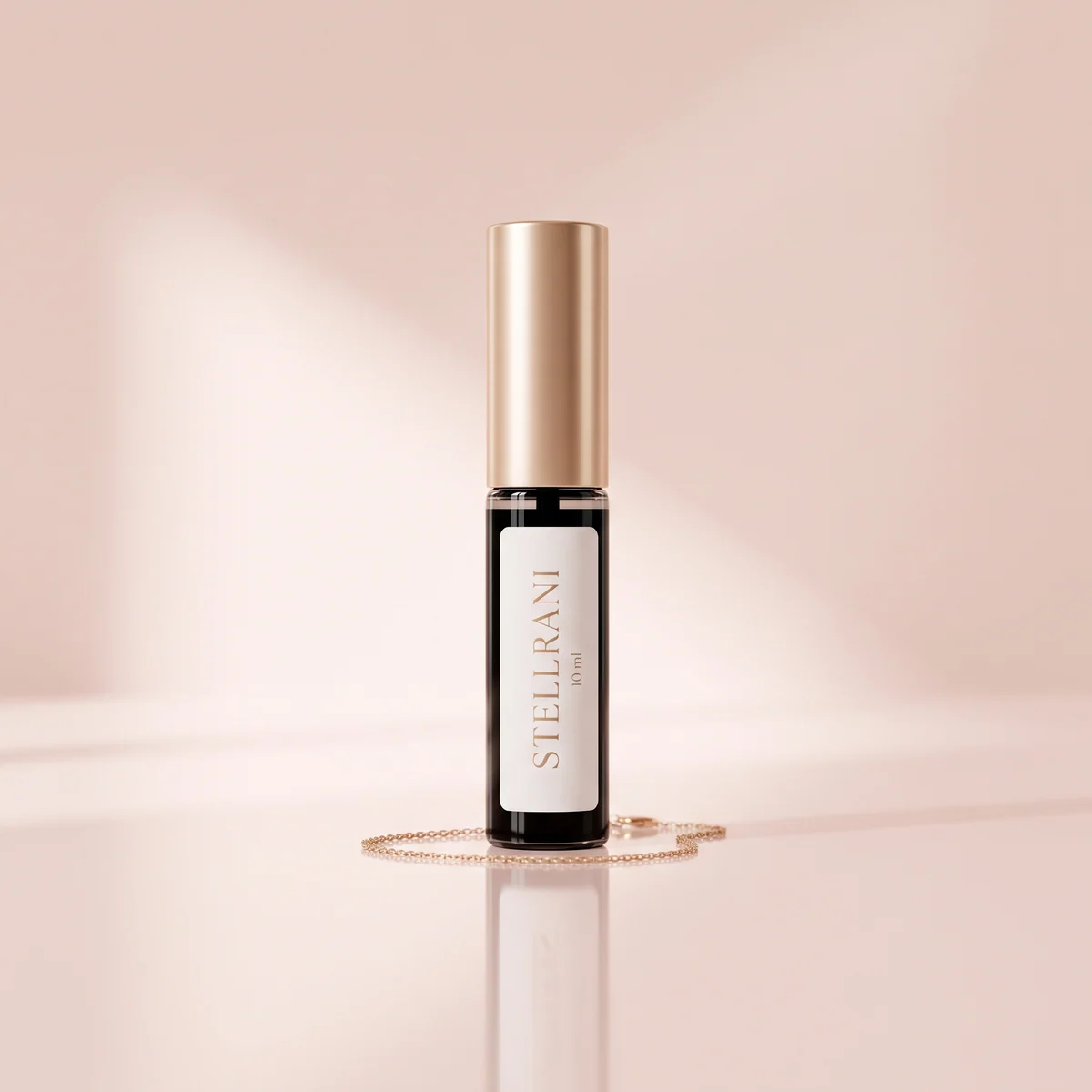 Black Finish False Lash Sealer